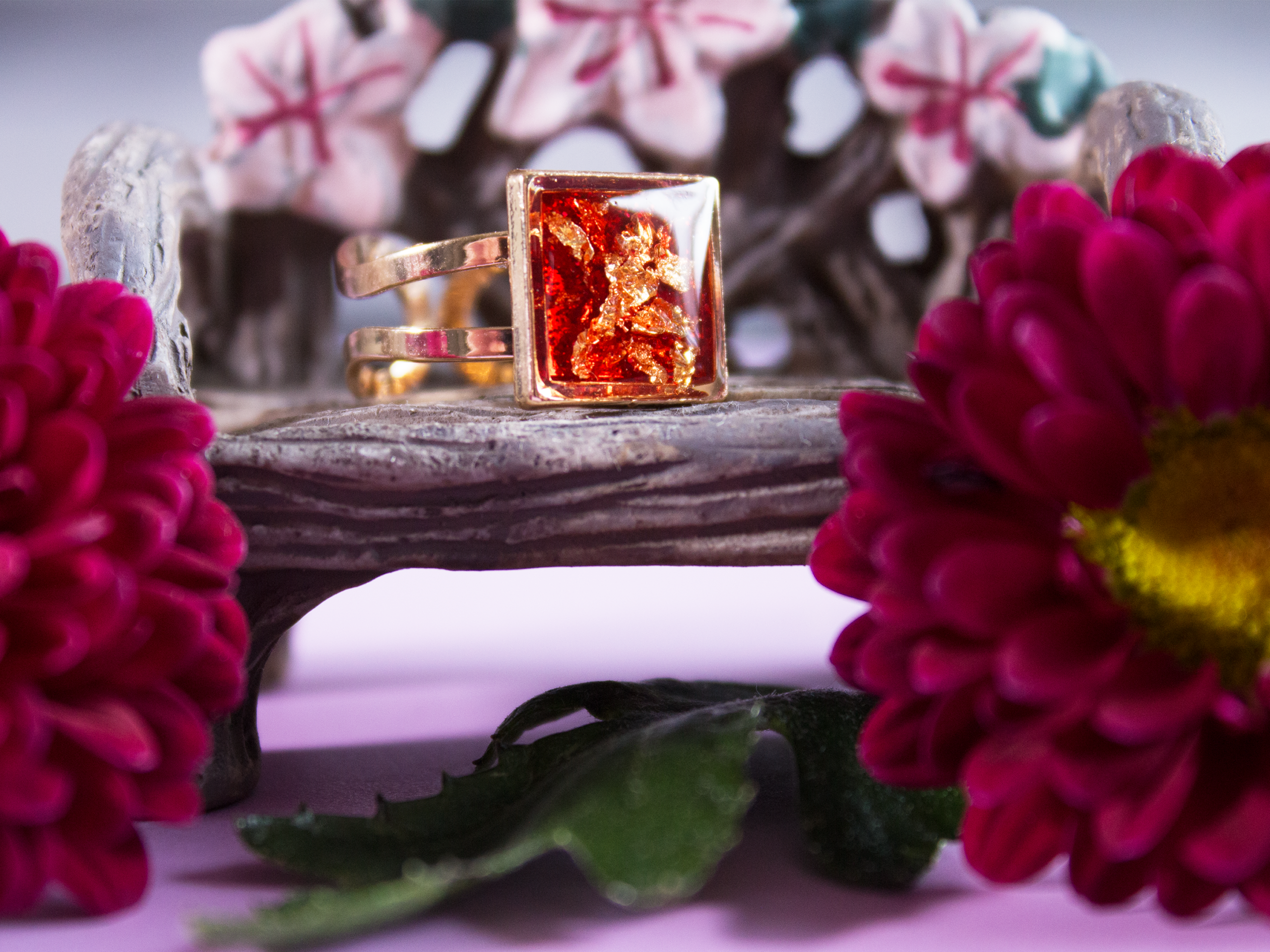 Golden Glimmer Ring